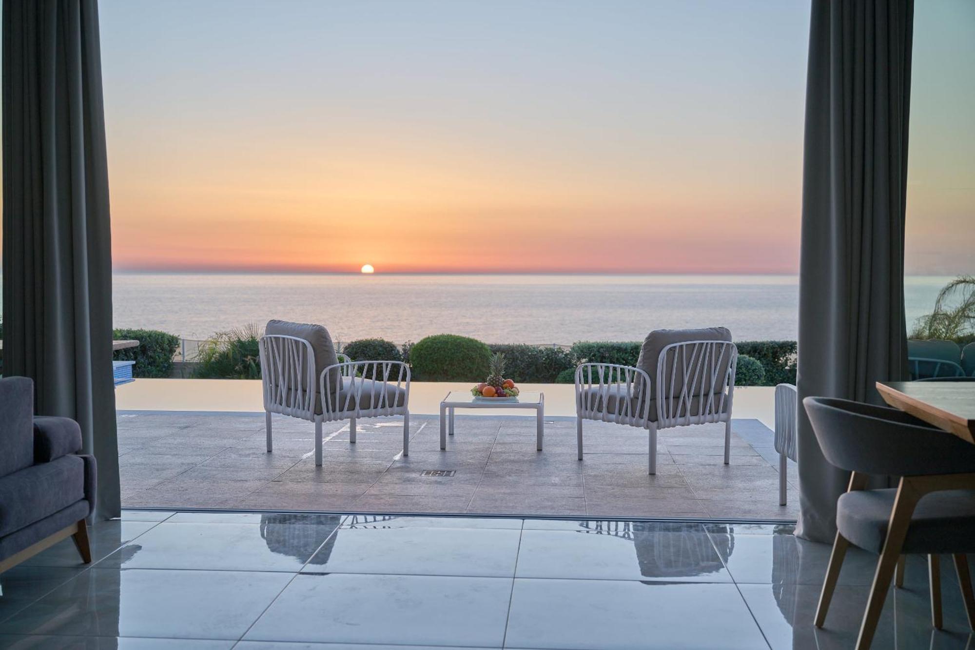 Olymp Luxury Villa D - Luxury Escape With Direct Beach Access And Unique Sunsets Paphos Ngoại thất bức ảnh
