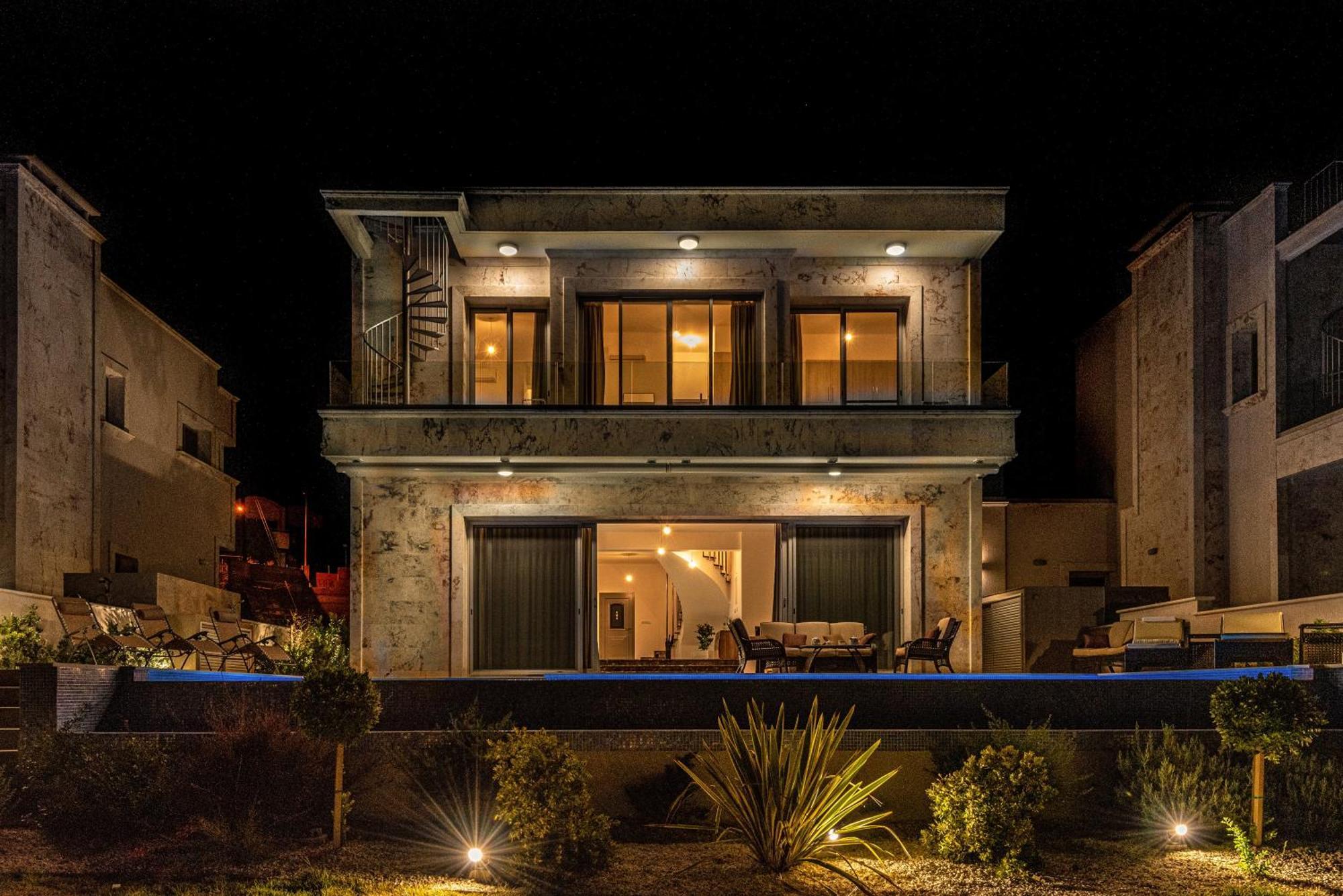 Olymp Luxury Villa D - Luxury Escape With Direct Beach Access And Unique Sunsets Paphos Ngoại thất bức ảnh